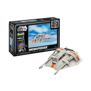 Revell 05679 1/29 Star Wars: Snowspeeder - The Empire Strikes Back 40th Anniversary Set