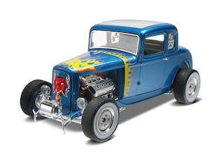 Cars: Revell 14228  1/25 Ford 5 Window Coupe 2N1 1932