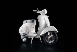 Bikes: Italeri 4633 1/9 Vespa 125 Primavera