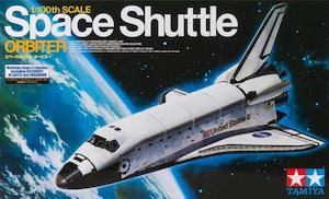 Space: Tamiya 60402 1/100 Space Shuttle Atlantis