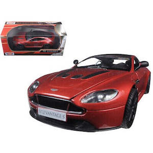 1 24 Scale: Motormax 79322 1/24 Aston Martin V1 Vantage S