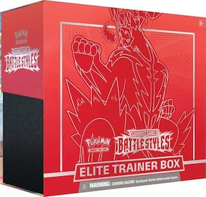 Pokémon TCG Collector Cards: Sword & Shield - Red Battle Styles Elite Trainer Box