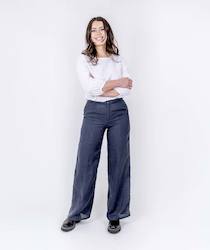 Jeans: Sisterhood Linen Pant - Navy