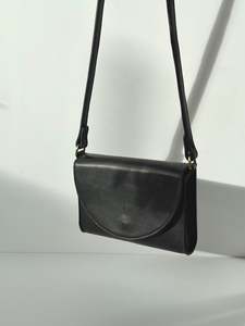 Bags: The Shoulder Bag