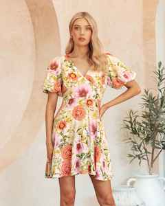 White Closet: WHITE CLOSET Medika Dress Pastels