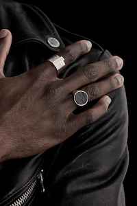 Stolen Girlfriends Club: SGC Ring Six Piece Band