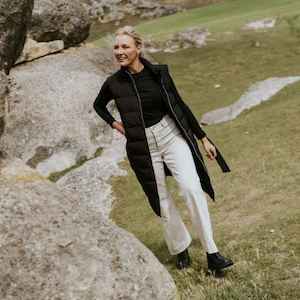 Moke: MOKE Bella Maxi Vest Black