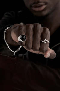 Stolen Girlfriends Club: SGC Claw Ring Onyx