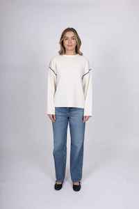 Bella: BELLA HStitch Trims Pullover WhitBla