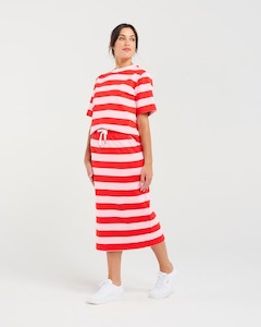 Black Stone: BLACKSTONE Remy Boxy Tee RedPink