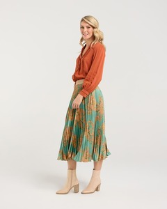 Skirts: BLACKSTONE Vivienne Pleated Skirt Spearmint