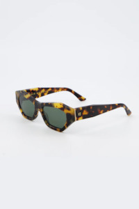 Isle Of Eden: Emily Sunglasses - Tortoise