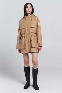 Excursion Raincoat - Tan