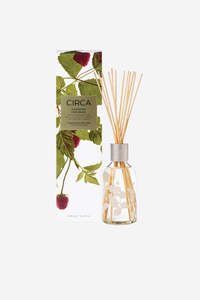 Candles And Candle Holders: Christmas Diffuser - Raspberry & Rhubarb