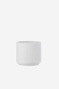 Vases Votives And Planters: Liam Ribbed Planter - White