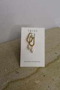 Stahl Pearl Droplets - Gold Oval Hoop