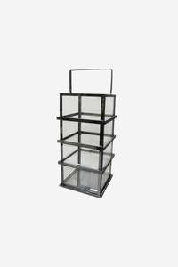 Lighting: Ralph Lantern