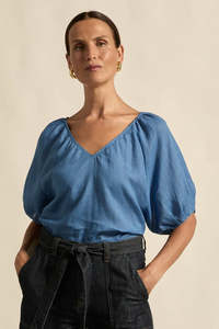 Clothing: Trace Top