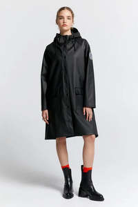 Sale: Runaway Long Raincoat - Black