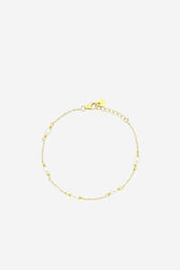 Jewellery: Pop of Pearls Bracelet