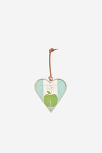 Outdoor Living: Apple Bird Feeder - Heart