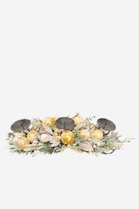 Christmas 1: Candleholder Centrepiece with Baubles - Gold