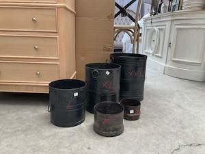Vases Jugs Jars: Reclaimed Iron Planter M