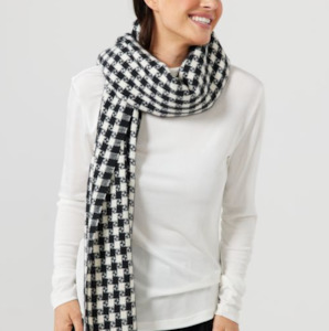 Balmoral Scarf- Black and White
