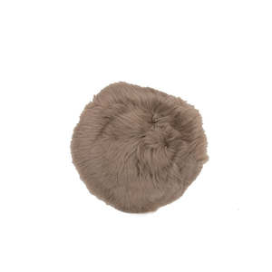 Homewares: SHEEPSKIN SEAT PAD - MID BROWN