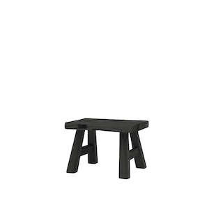 Can be ordered in: PARQ FOOTSTOOL – BLACK