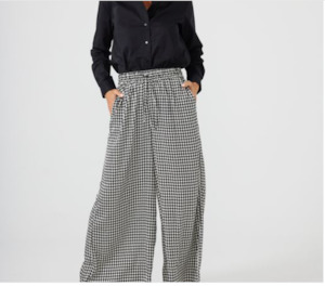 Liza Pants- Black Houndstooth