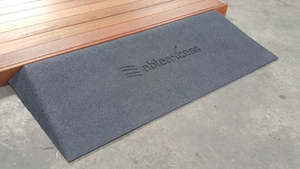 Standard Wedgie Rubber Threshold Ramp
