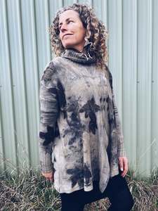 Wild Liquid Amber Jersey ~ Merino Wool ~ L