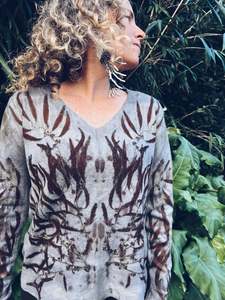 Plant Dyed Knitwear: Grey Firey Eucalyptus Jersey ~ Cashmere Wool ~ M/L ~ NEW