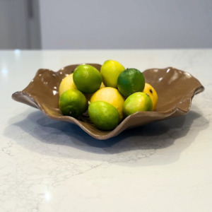 Ruffle Bowl - Coffee