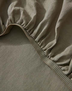 ravello fitted sheet - caper