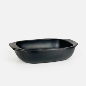 La Chamba French Country: La Chamba Lasagna Dish with Lugs