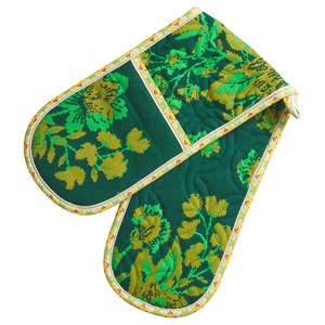 Bathroom: Sage and Clare Hazel Double Oven Glove