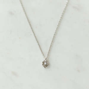 Sophie: Sophie Store - LOVELY LILY NECKLACE