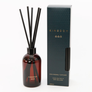 Kingdom Silk Fibre Diffuser - Clove & Tobacco