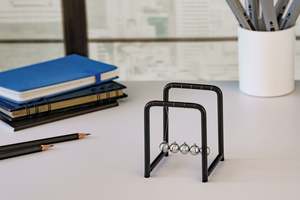 Newton's Cradle 9cm