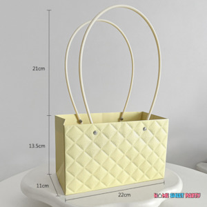 Products: Cute Pastel YELLOW Handbag Flower Box Bouquet Birthday Valentines Gift Box Idea Home Sweet Party