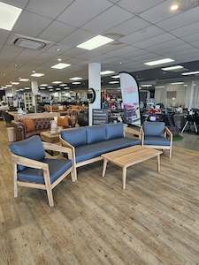 Outdoor furniture: Sanjo Lounge Set 4 Pc