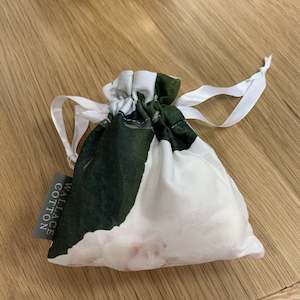 Wallace Cotton  lovers soap