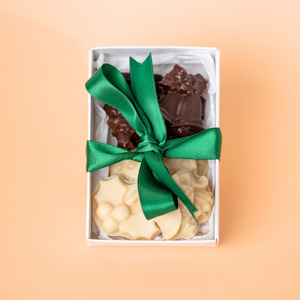 Dark & Vegan White Chocolate Christmas Figurines
