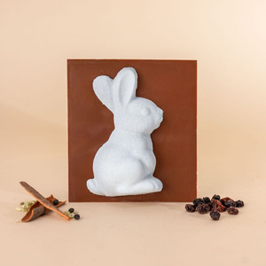 Milk Chocolate Easter Bunny with Hot Cross Bun Spices
