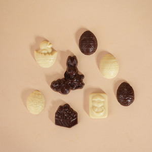 Vegan White & Dark Chocolate Easter Figurines