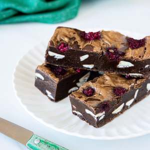 GF White Chocolate & Raspberry Brownie Honest Kitchen