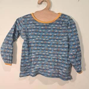 Play Condition: RE-Loved - DUNS Sailboat Long Sleeved Top (2 Years)