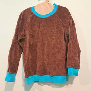 RE-Loved - Coddi & Womple Brown Velour Sweatshirt (6 Years)